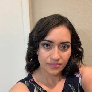 Meet your Posher, Eli